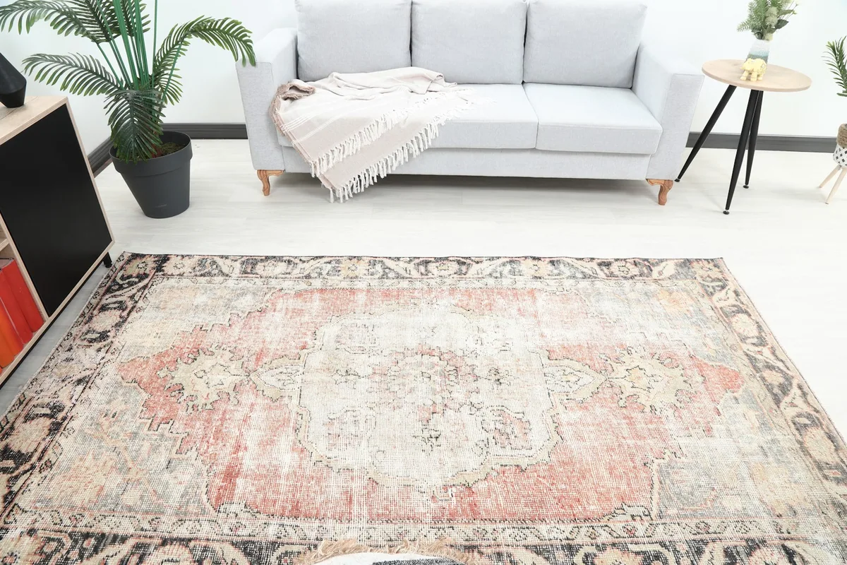 Overhead view of the rug within the room setting, highlighting its full pattern.