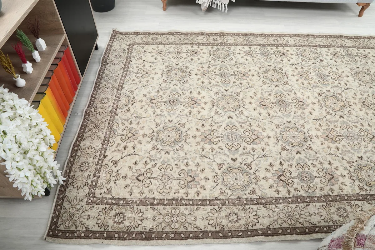 Diagonal view of the rug's surface, emphasizing the texture and subtle color variations.
