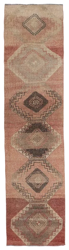 Full overhead view of the vintage rose geometric runner on a white background