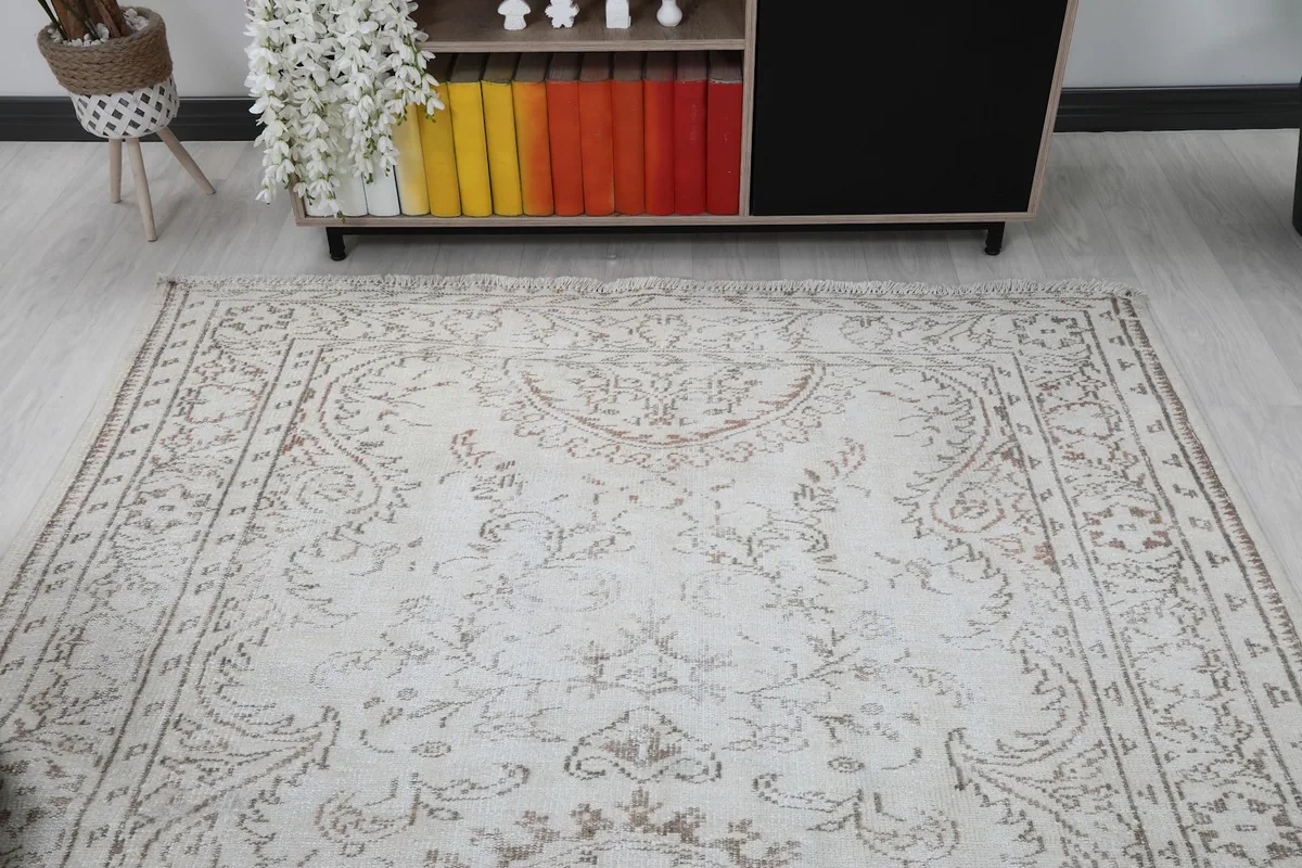 View from one end of the rug, emphasizing the overall design and the subtle color variations
