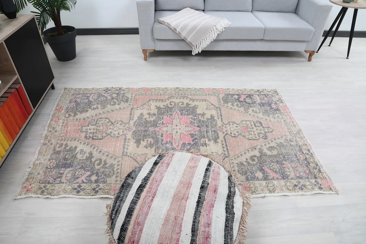 Straight overhead view of the rug in the room, highlighting its full pattern