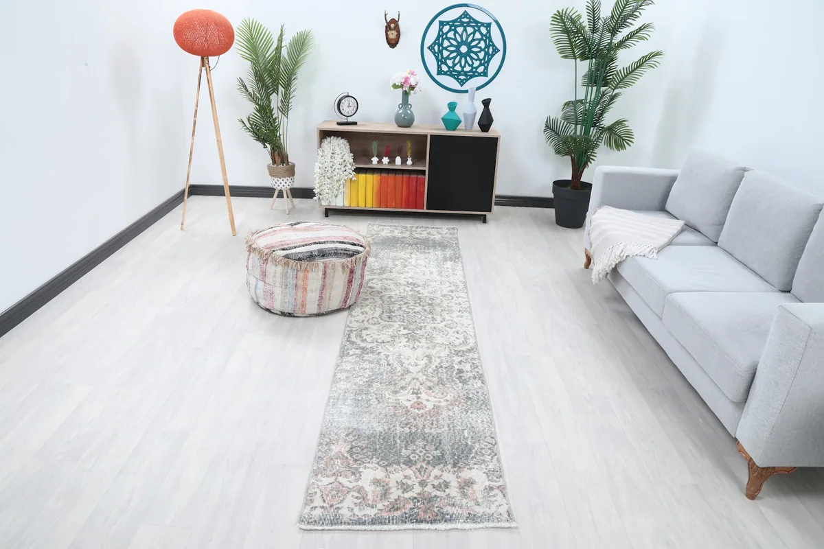 Runner displayed in a modern living room setting, showing its length and colors