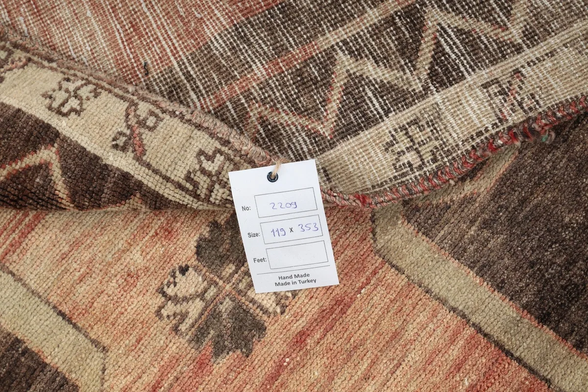 Close-up of the rug's label, indicating its size and origin from Turkey