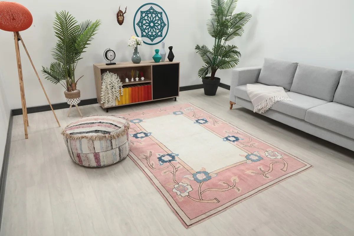 Area rug from a slightly different angle in a modern living space