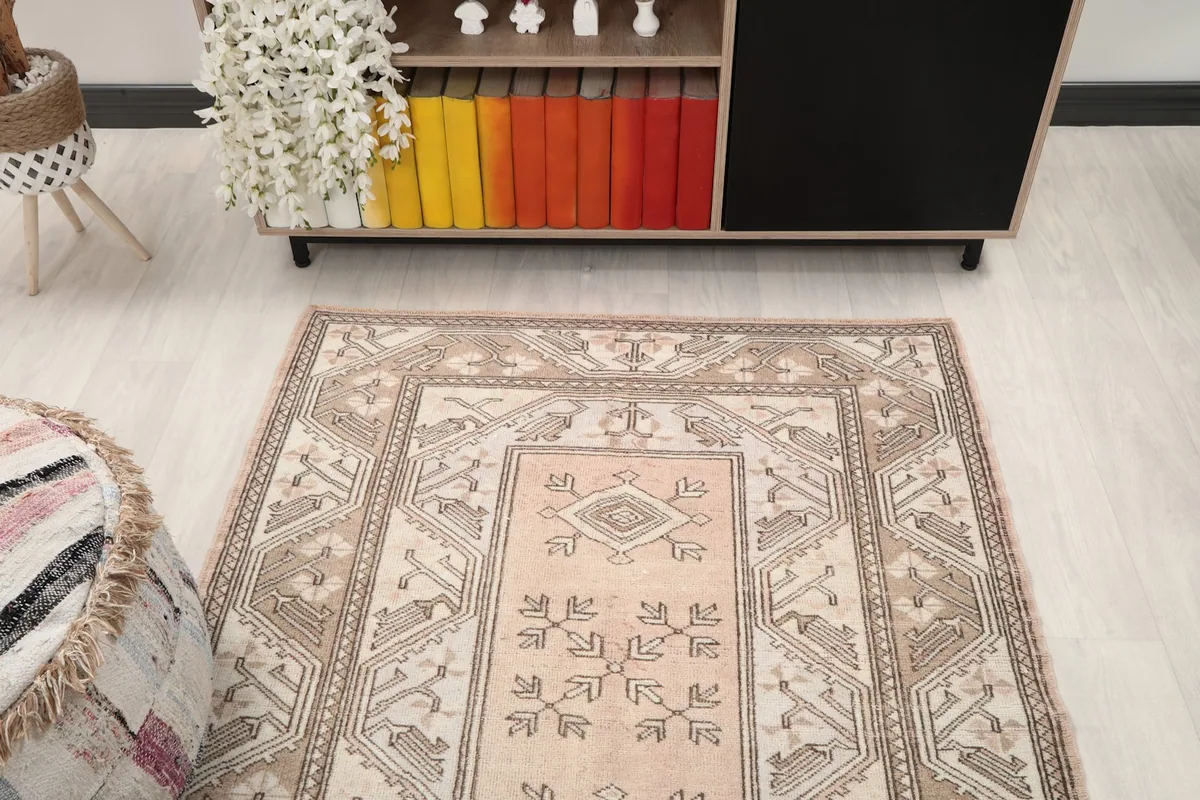 Overhead view of the rug placed in a room, showing its overall proportion