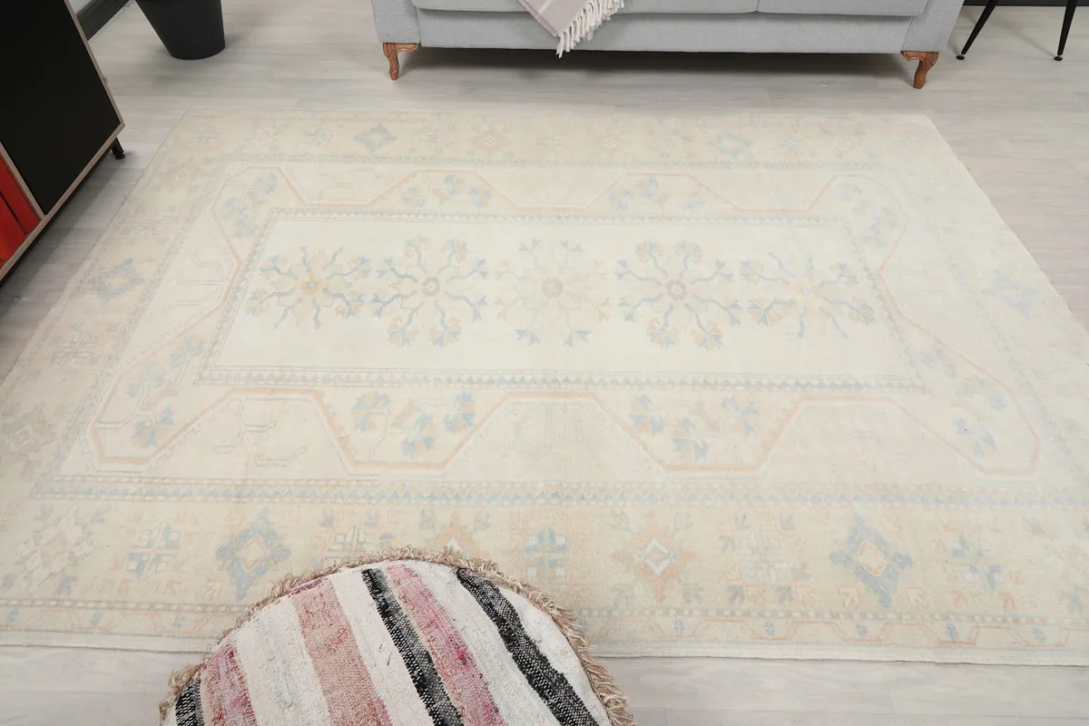 Full overhead view of the rug on the floor, showcasing its overall design