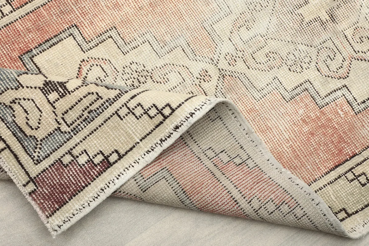 Detailed view of the back of the runner, demonstrating the hand-knotted craftsmanship.