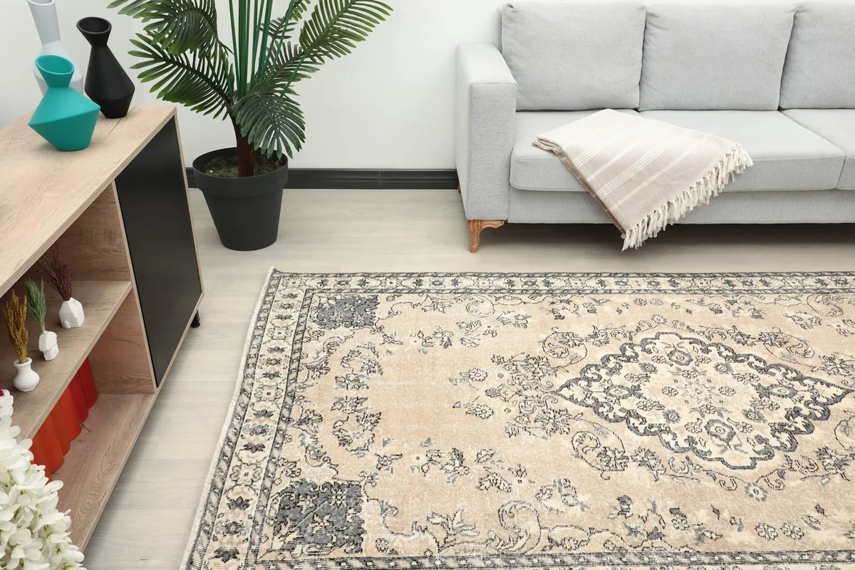 Room view of the rug complementing modern furniture and decor