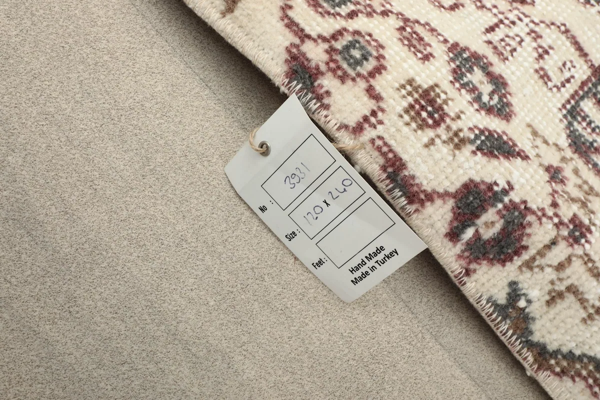 Product tag showing the dimensions 120 x 240 cm and 'Hand Made in Turkey'