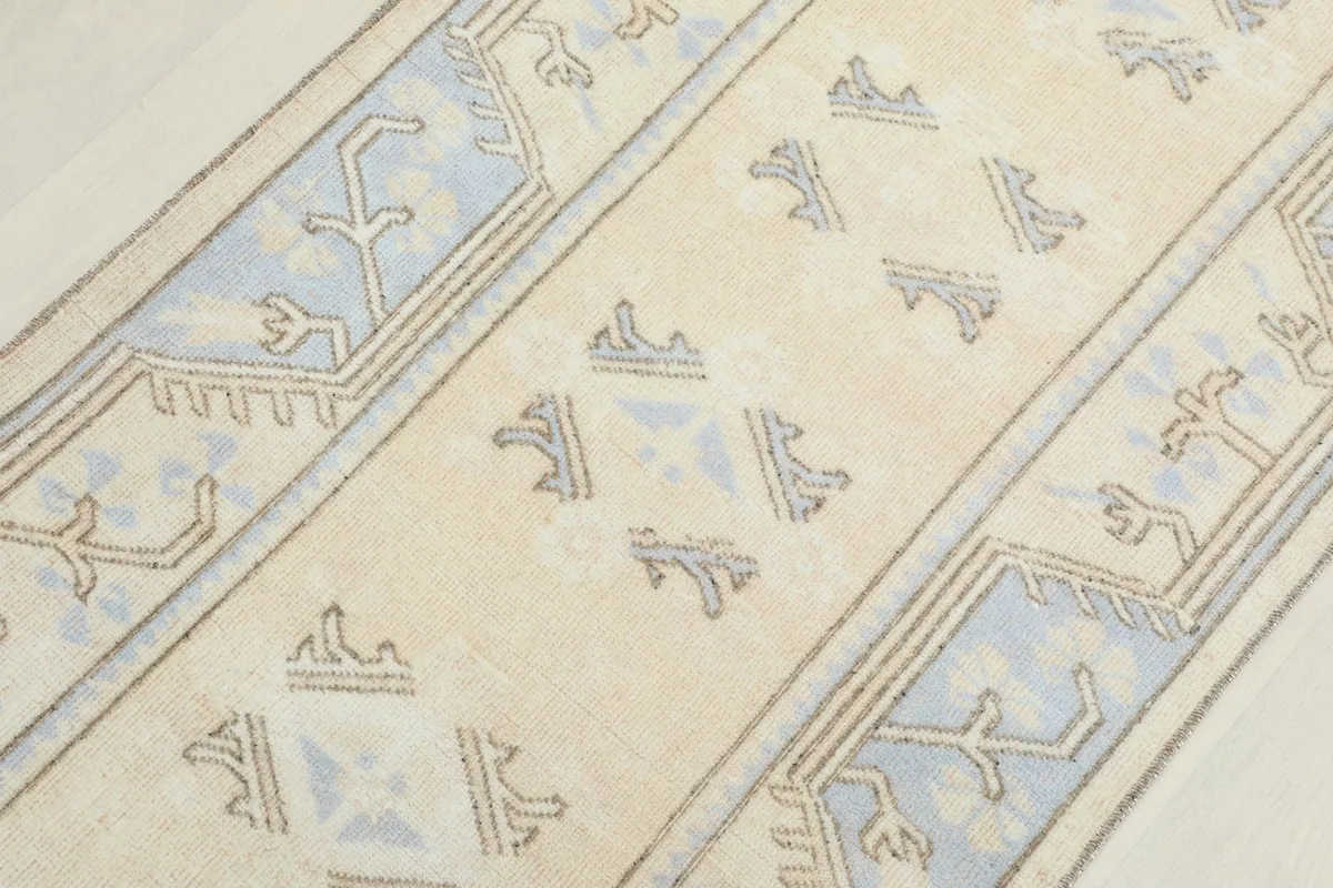 Oblique view revealing the intricate geometric patterns and color variations within the runner