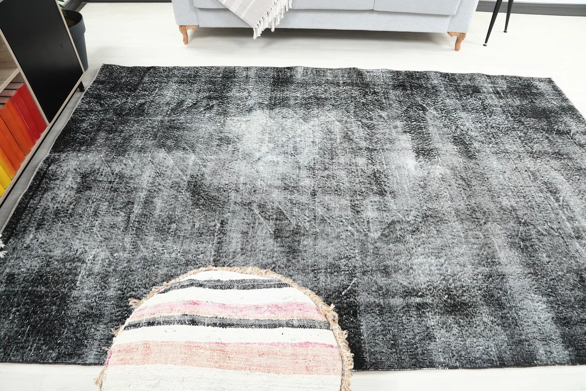 Top-down view of the rug from a different perspective within a room