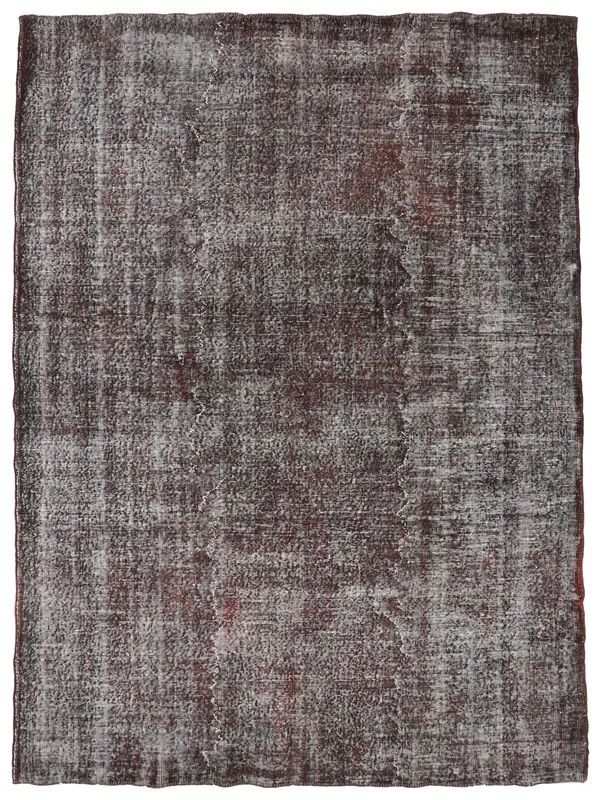 Full top view of the 7x10 charcoal and rust distressed vintage area rug