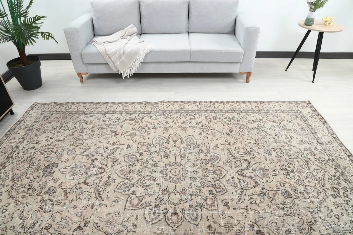 Overhead view focusing on the central medallion and overall pattern within the room