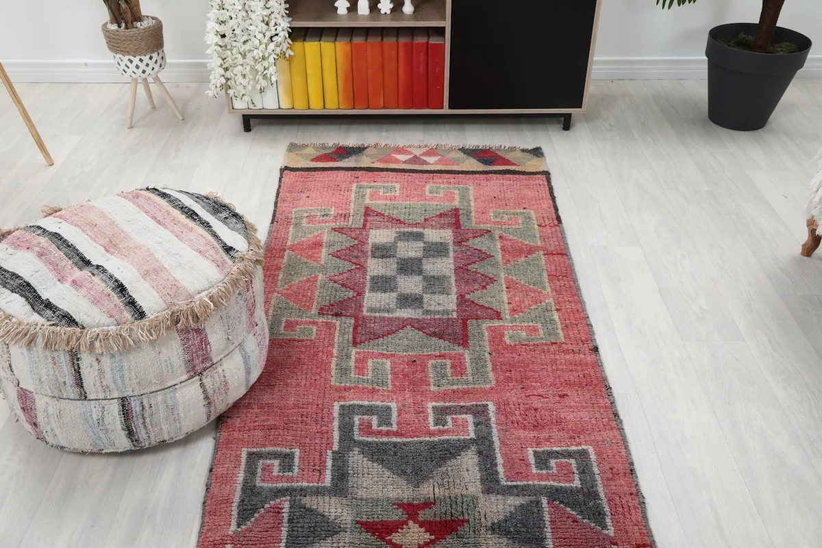 Overhead view of the runner in a room, highlighting its placement and design