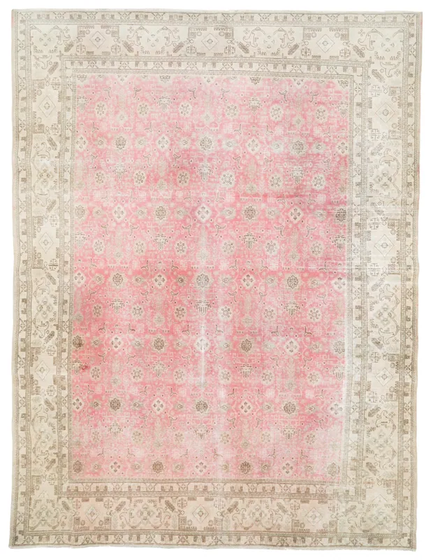 Faded Rose Geometric Persian Rug, full top view showing faded rose field and beige geometric border.