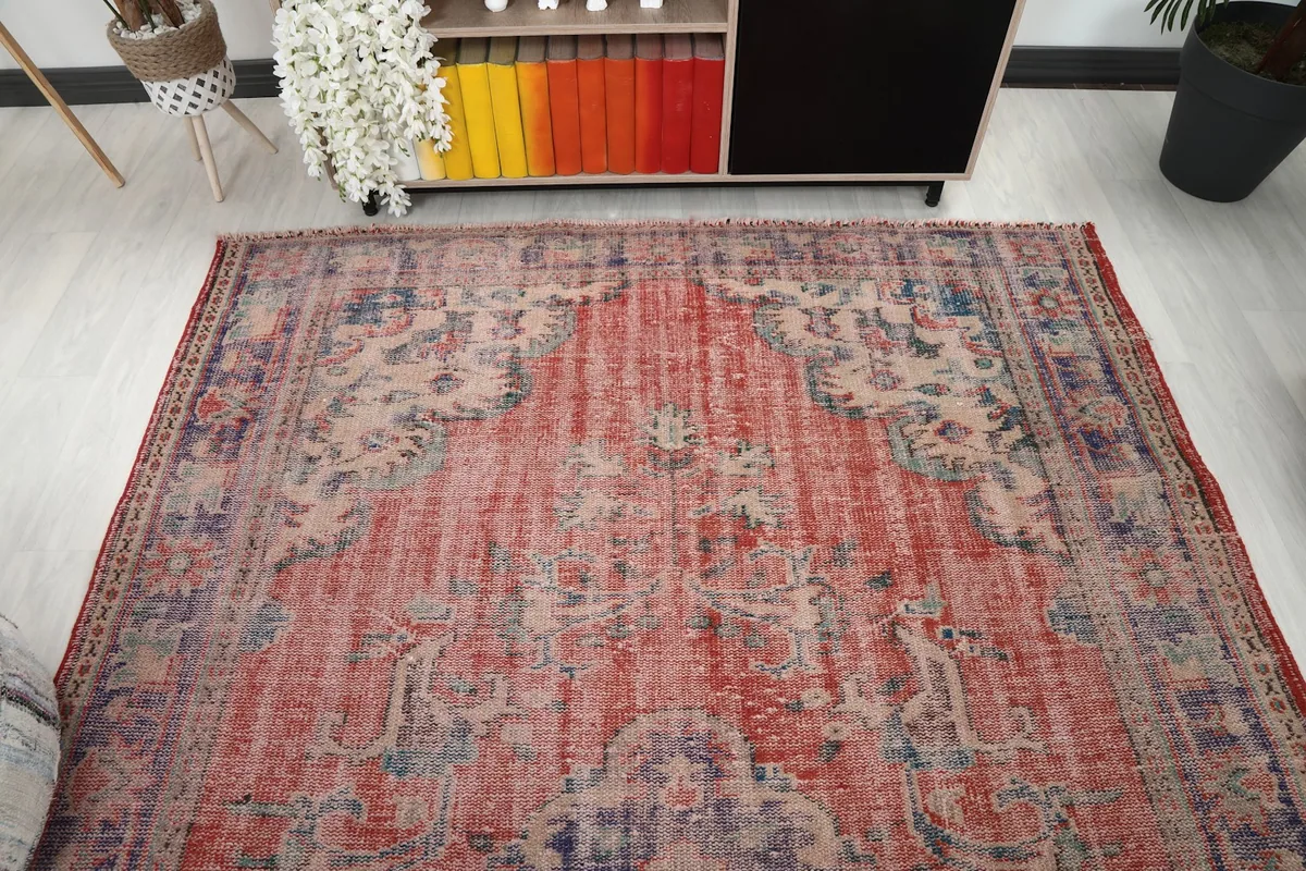 Overhead perspective of a section of the rug, showing its overall design