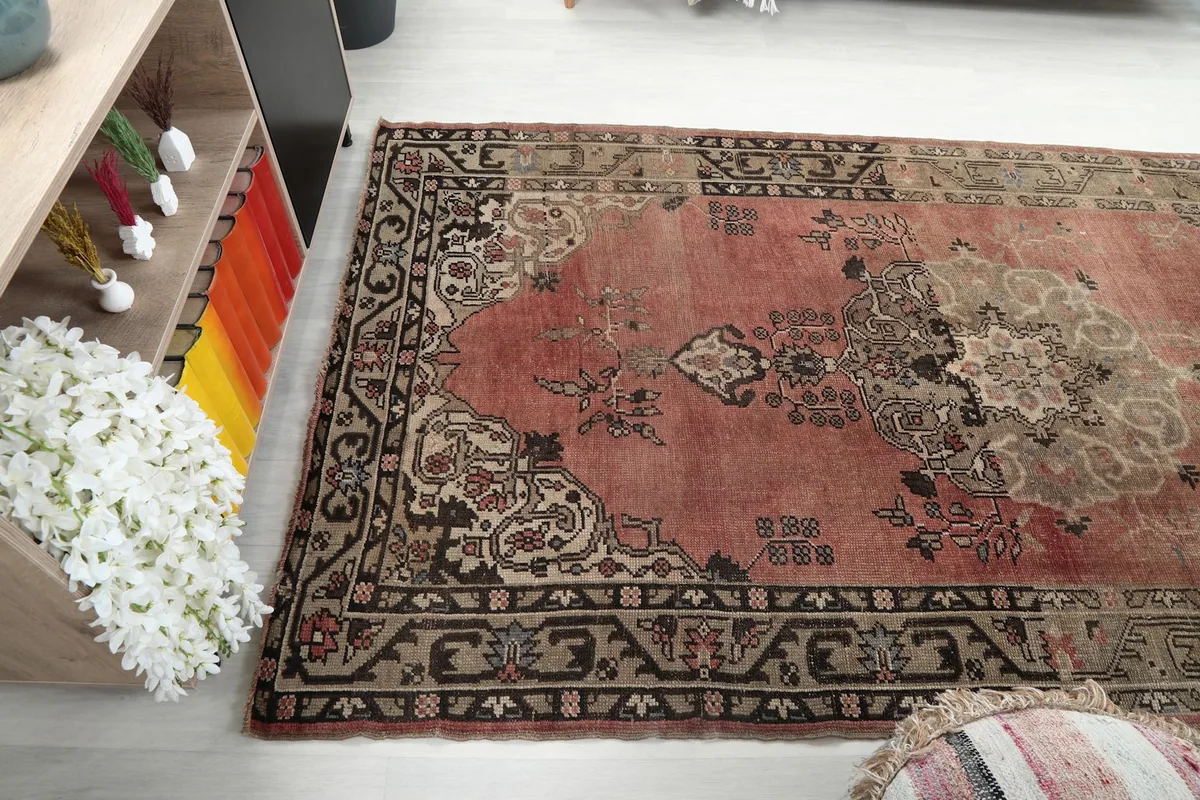 Angle view highlighting the rug's length and the consistent border design