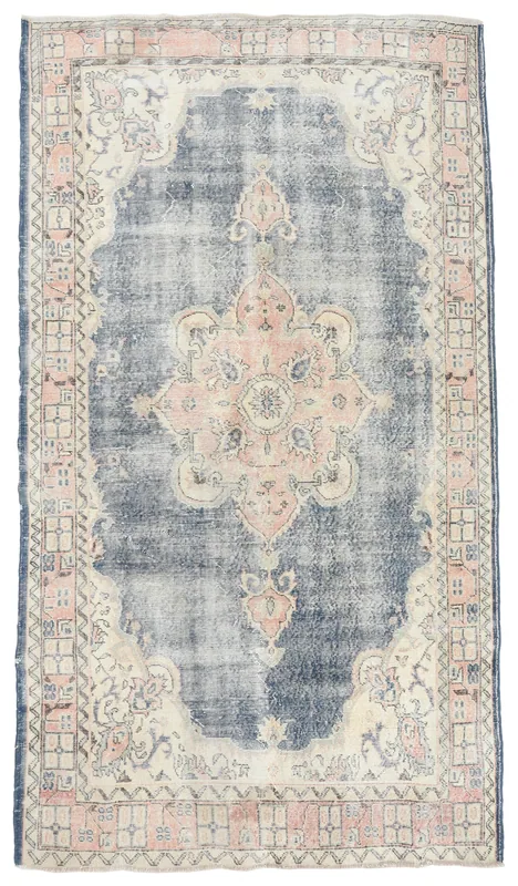 Full top view of the 5x9 navy and rose vintage Anatolian area rug