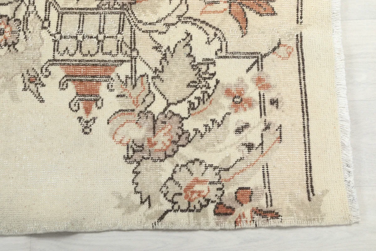 Detailed view of the Cream Rose Floral Anatolian Runner's border, revealing the intricate rose and gray motifs.