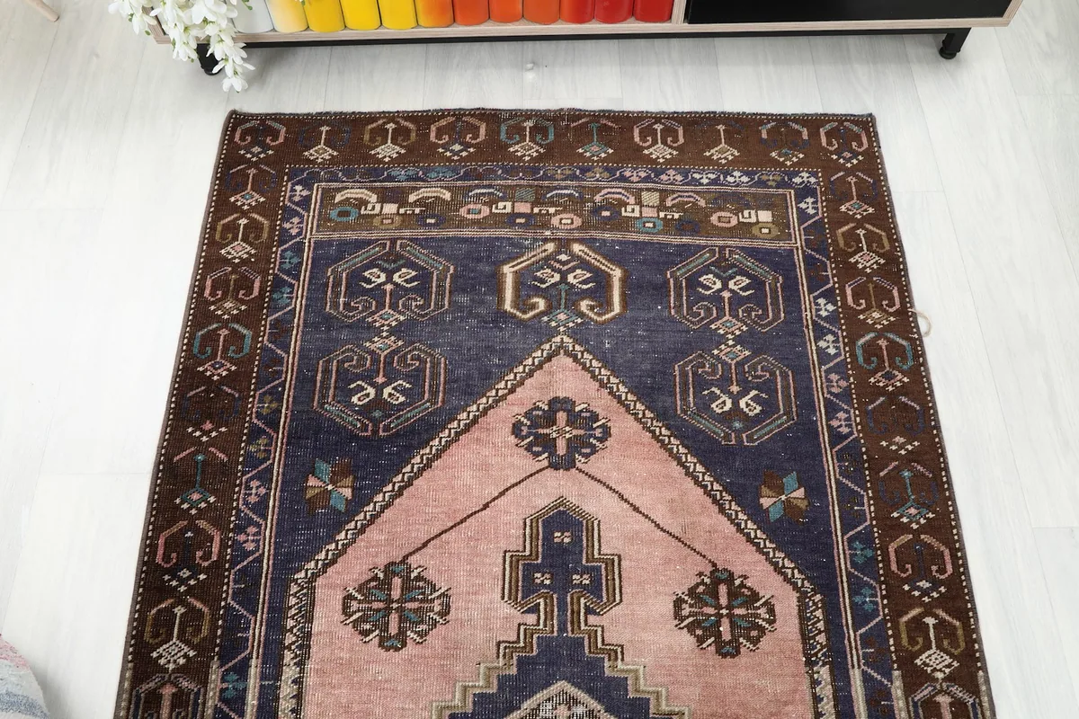 Overhead view of the rug's top half, showing color and pattern consistency
